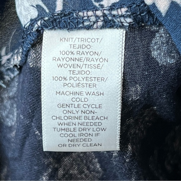 Loft Womens Blouse Size Small Blue Pink Floral Shirt 3/4 Flare Sleeve - Picture 3 of 8